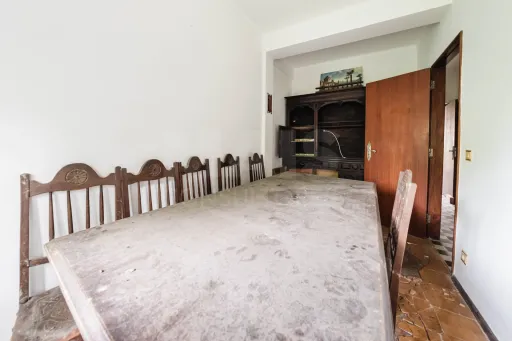 Moradia com 1.040 m² de Terreno no Seixal, Lourinhã