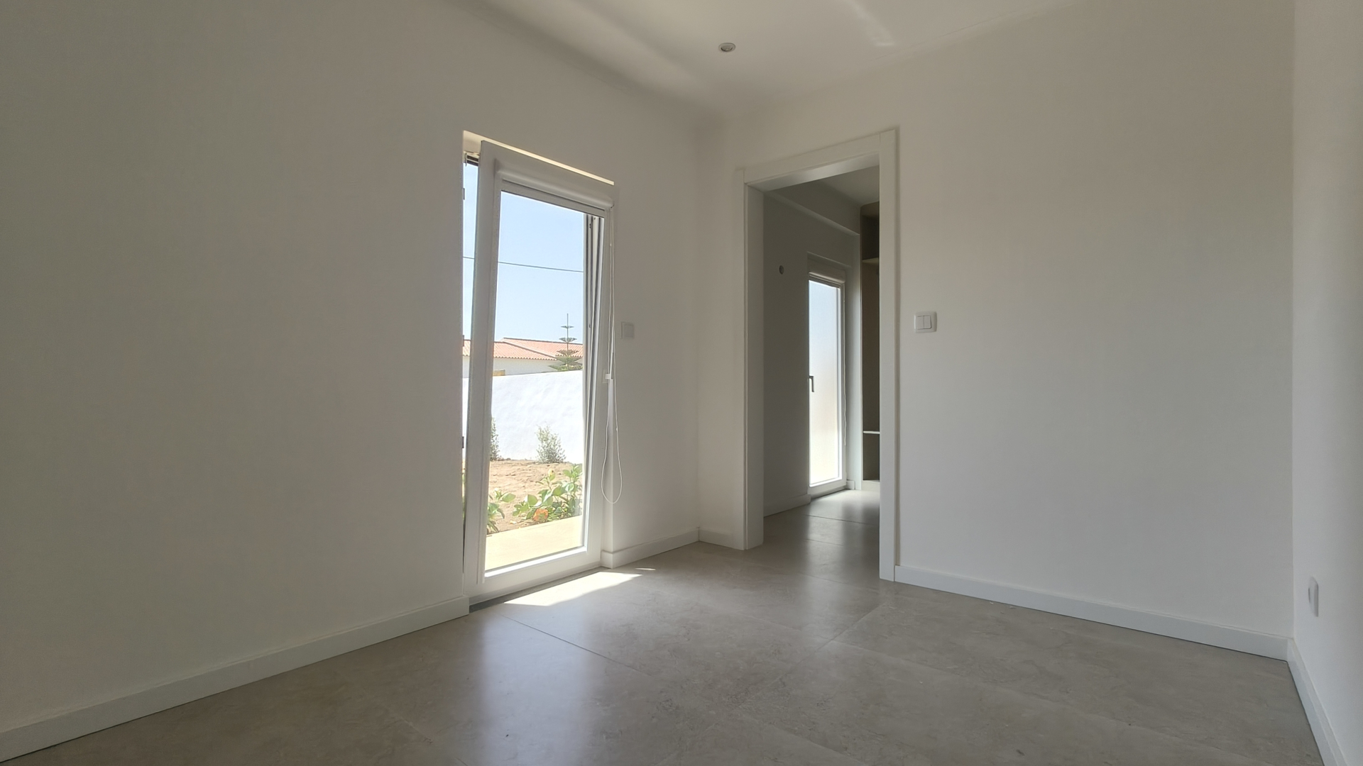 Single-Story 2-Bedroom + 1 House with Pool, Outbuilding, and 3,476 m² Lot | Comfort, Privacy, and Quality of Life