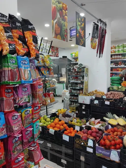 Trespasse de supermercado em Rio de Mouro