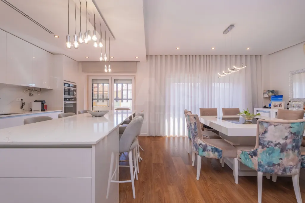 Apartamento T5 de excelência em Alverca do Ribatejo