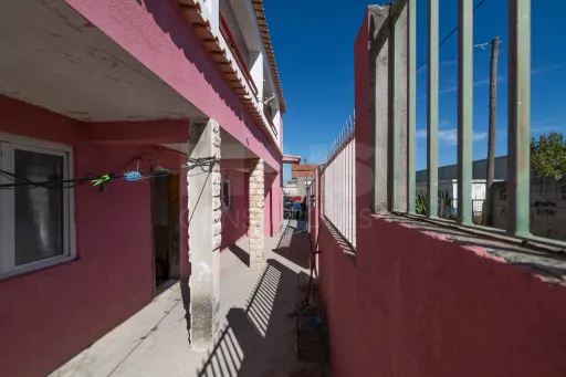 House 5 Bedrooms Rio de Mouro