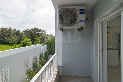 Moradia Isolada T4 Renovada — Abuxarda / Alvide, Cascais