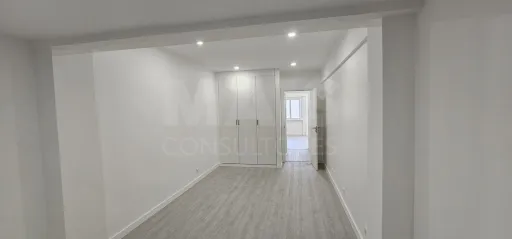 T2 Remodelado Damaia de Cima