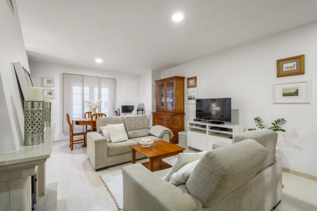 Apartamento T3 Duplex com Garagem em Peniche