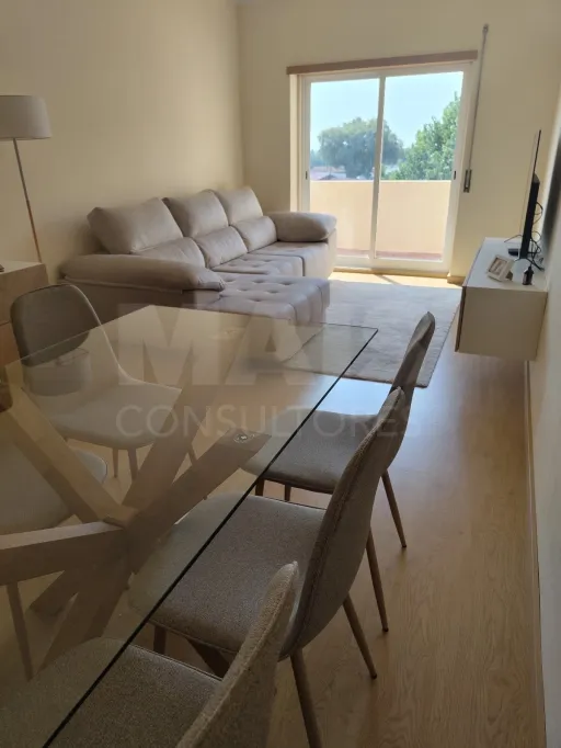 Apartamento T4 em Rio Maior com 147m2