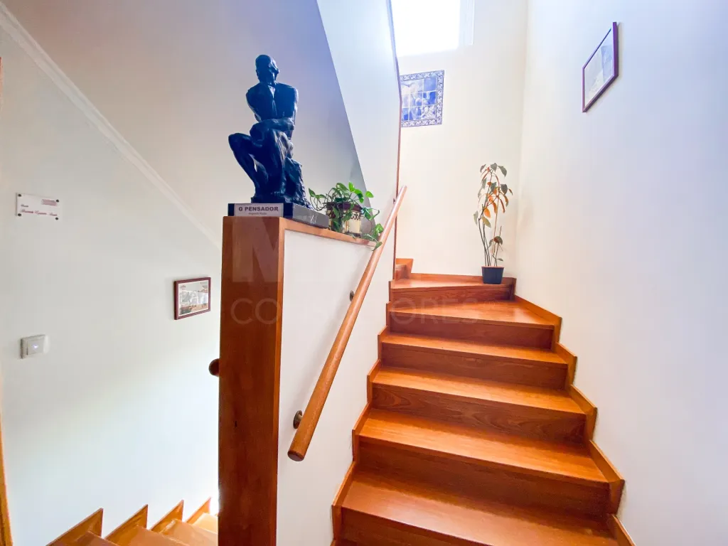 Charming Farmhouse in Almeirim
