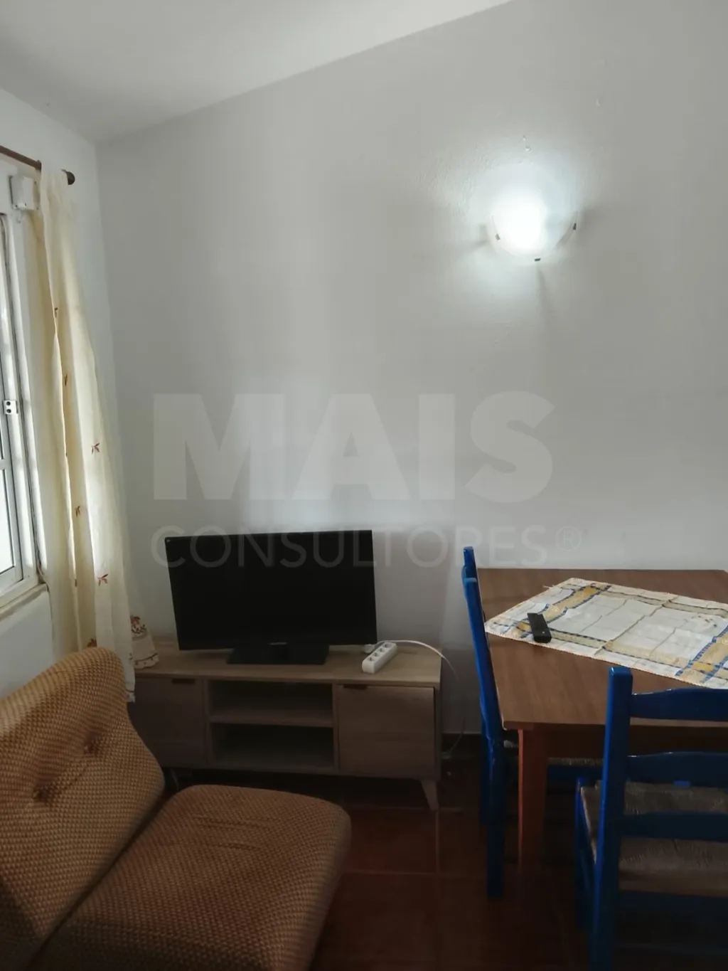 Moradia T2 com Quintal, Terraço e Churrasqueira em Vila Nova de Milfontes