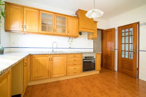 Apartamento T3 no Centro do Cadaval