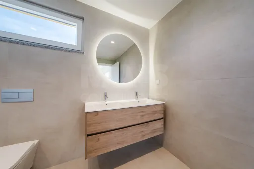 ROOFTOP PRIVATIVO com vista sobre o Atlântico | Moradia T3 com Piscina | COSTA DE PRATA