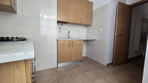 Two-bedroom apartment in Alcântara