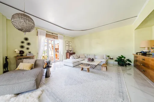 Moradia T5 em Lourinhã com Vista Mar, Piscina Aquecida e Jardim