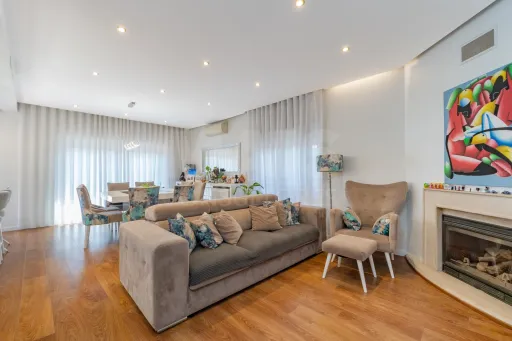 Apartamento T5 de excelência em Alverca do Ribatejo
