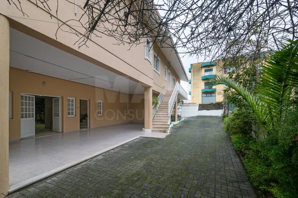 Moradia T5 Pombal Meirinhas Leiria
