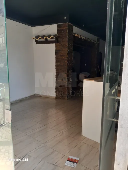 Loja Amadora para remodelação