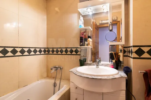 Apartamento T3 com Vista sobre o Rio Tejo