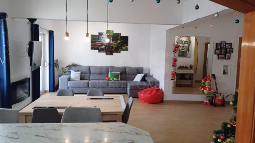 Apartamento Remodelado no Coração do Feijó – Pronto a Entrar!
