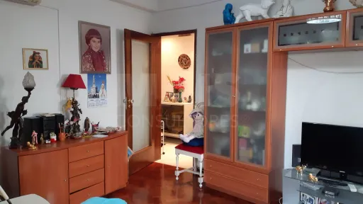 4 bedroom apartment in Arroios to Jardim Constantino