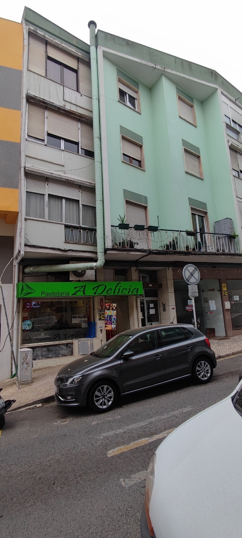 Café Pastelaria Central em Sacavém
