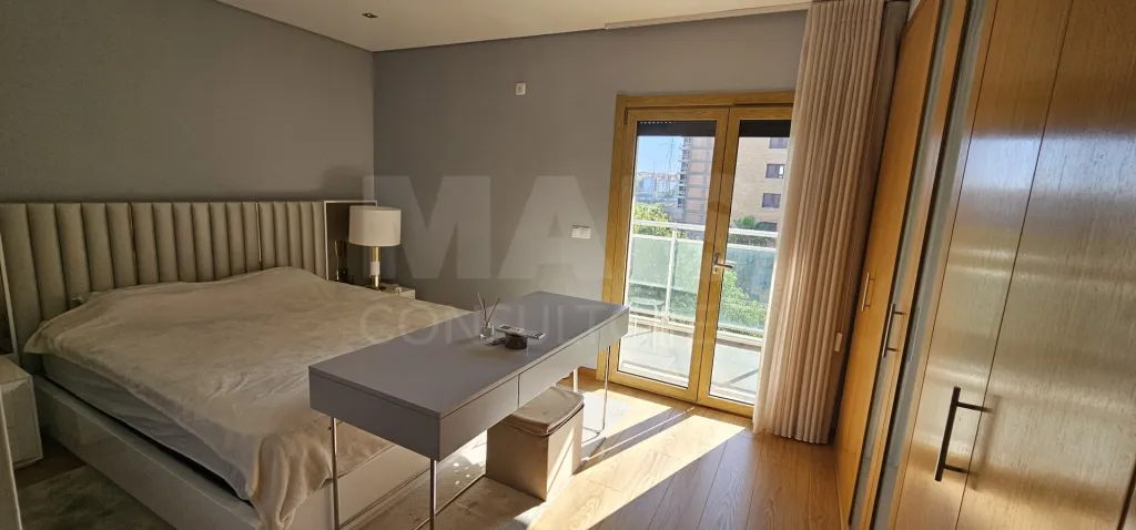 T3 Premium em Terraços da Ponte | Grandes Varandas | Suite| Estacionamento