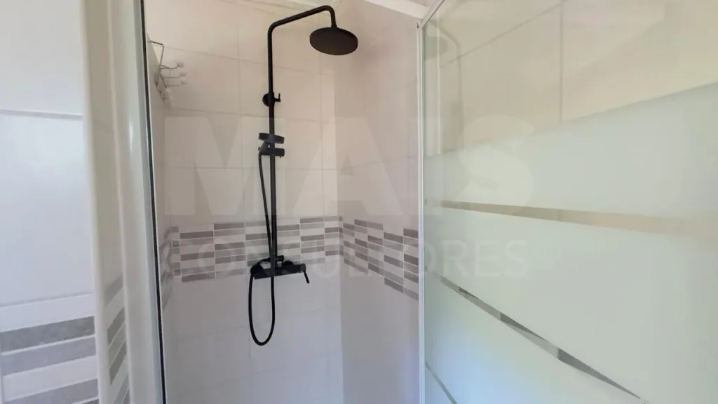 Moradia T5+1 Remodelada com Garagem, Anexo e Vista Panorâmica sobre o Campo -  Merendeiro - Lourinhã