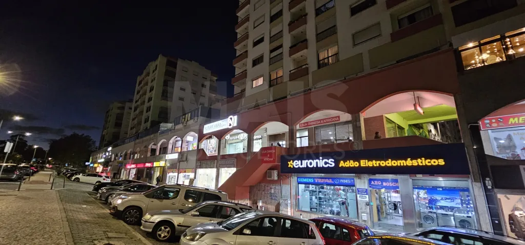 T1 Massamá a 2 min da Estação de Comboio de Massamá-Barcarena