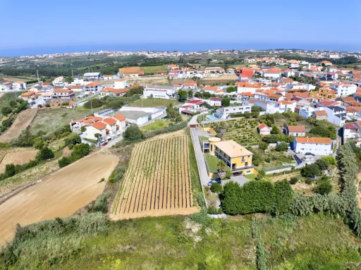 Terreno com Viabilidade de Construção
