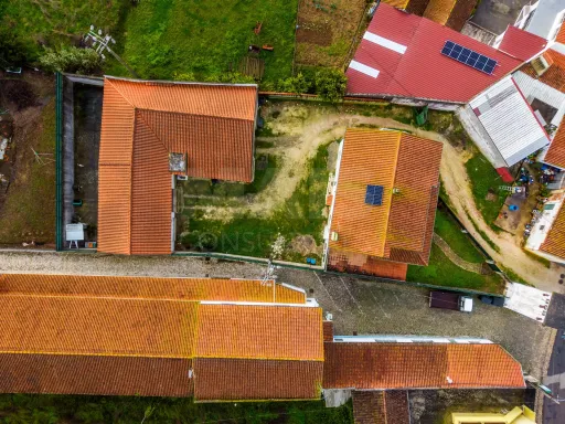 Moradia T3 com sótão e garagem