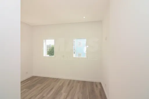 Moradia T4  Condomínio Fechado do Juncalinho