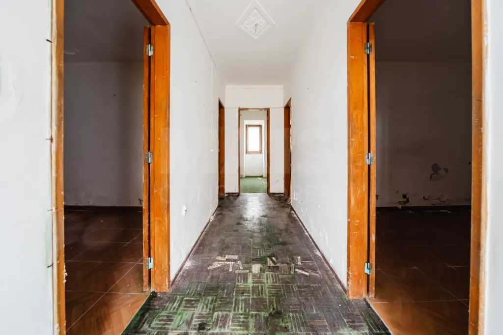 Moradia com 1.040 m² de Terreno no Seixal, Lourinhã