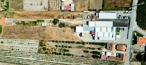 Imóvel com 2200m2 com Adega e restaurante equipado