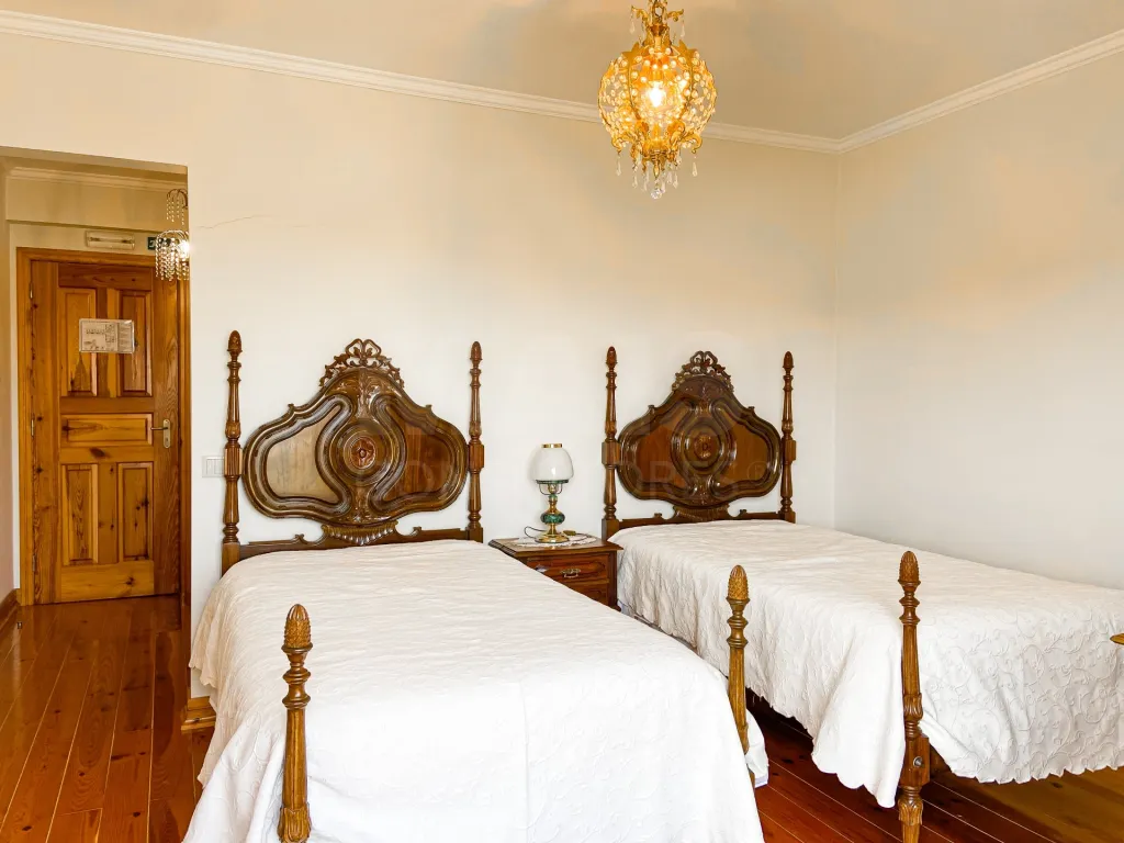 Charming Farmhouse in Almeirim