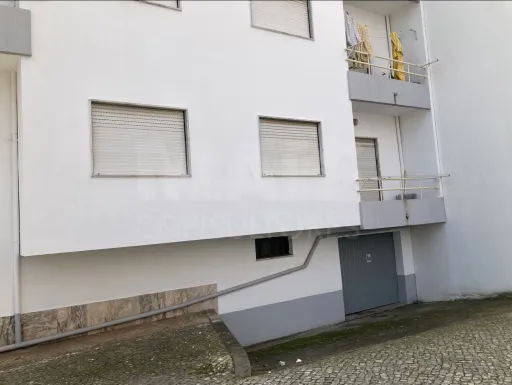 Garagem de 13m² no Entroncamento