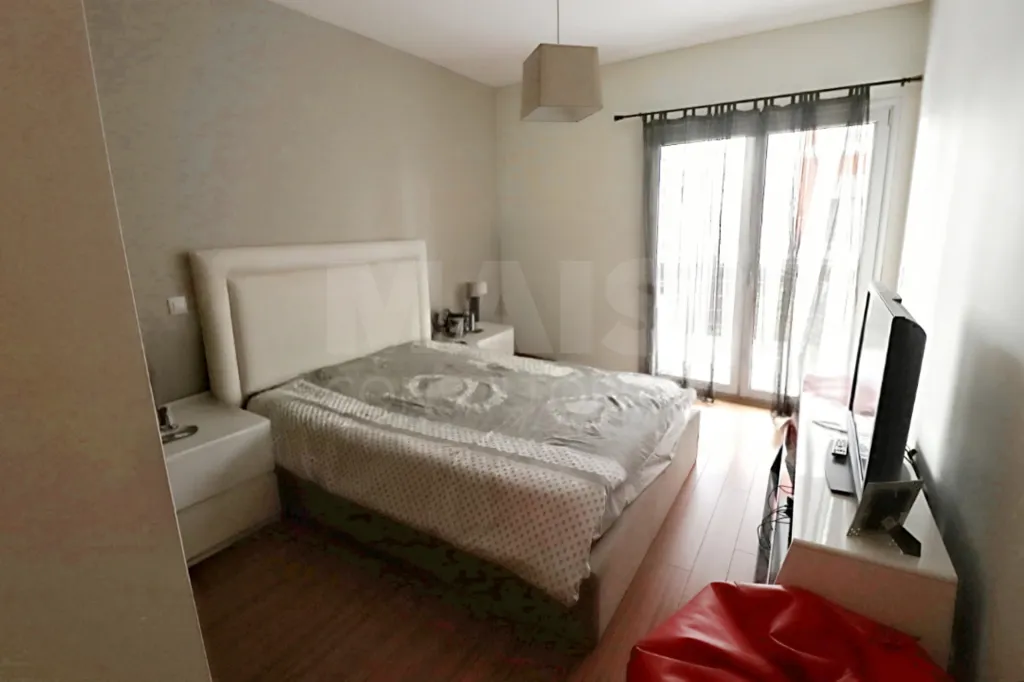 3-Bedroom Apartment at Quinta das Oliveiras with a 60-square-meter balcony