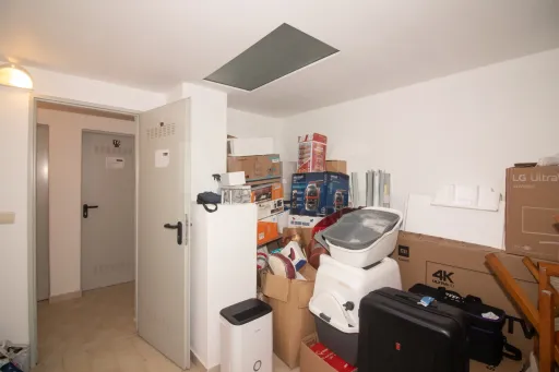 Apartamento T2 Moderno com Garagem | A-da-Beja, Amadora
