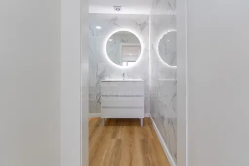 Fully refurbished 3-bedroom apartment | parking space, in Quinta da Piedade - Póvoa de Santa Iria
