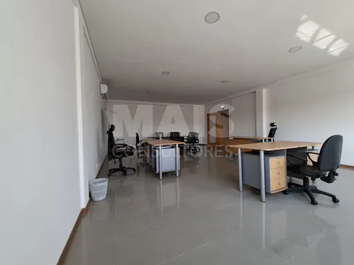 Warehouse with Building and Land for Expansion in Vila Nova de Santo André, Setúbal