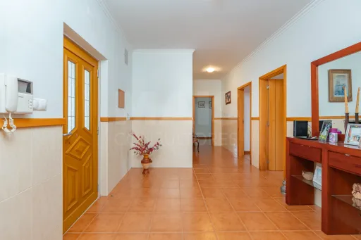 3 bedroom villa with pool and 7,320 m² plot - Privacy, sustainability and quality of life