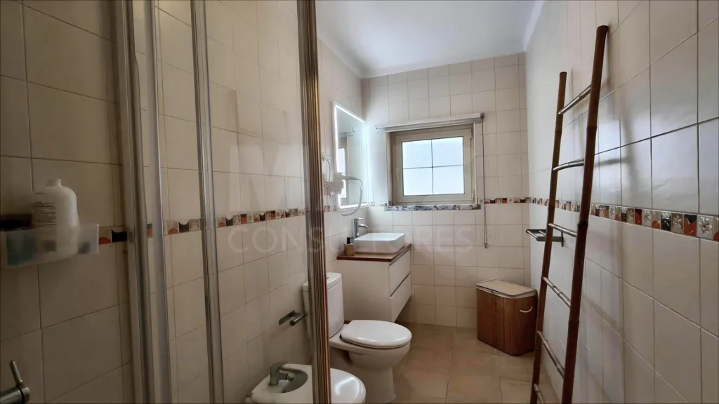 2-Bedroom + 1 Apartment in a Townhouse with a Terrace, Ocean View, Jacuzzi, and Parking!