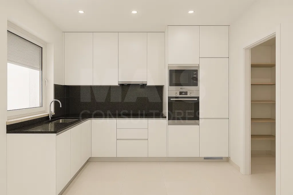 New 3 Bedroom Semi-Detached House with Garage, Garden and Balconies - Caldas da Rainha