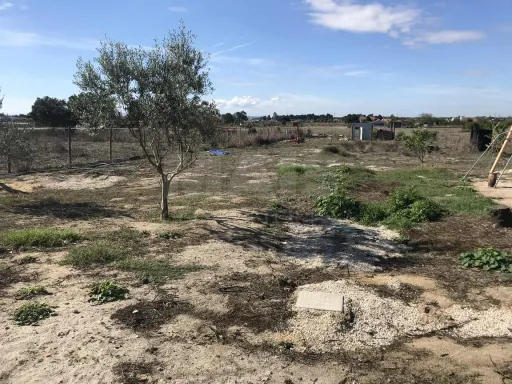 Quinta com moradia T4, piscina e anexos a 35 mint de Lisboa