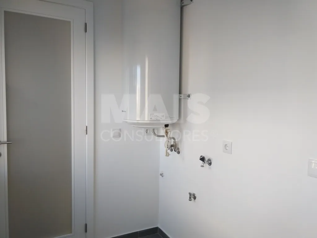 Apartamento T4 Remodelado em Cedofeita (Santo Ildefonso), Porto