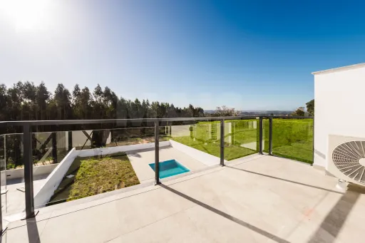 Moradia T3+1 | Piscina | Garagem | Caldas da Rainha