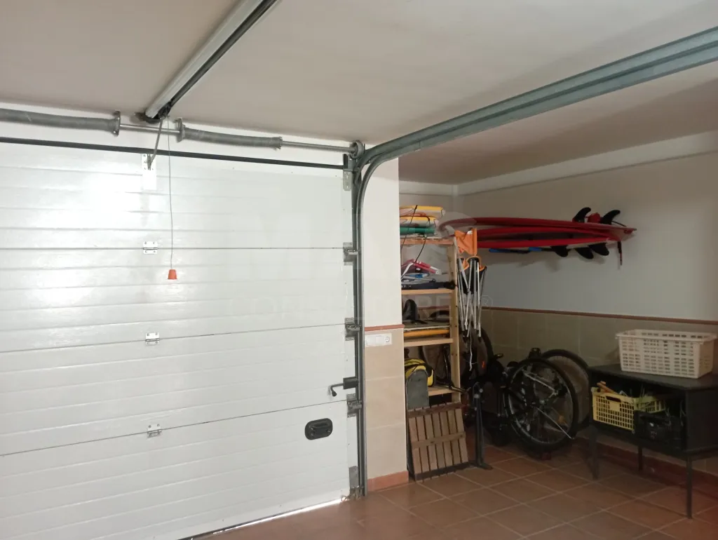 Moradia T2 + 1 Mobilada com Garagem e Quintal - Casais do Baleal