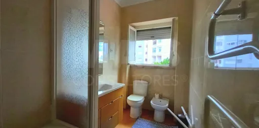 Excellent property for own home or investiT2 in Alvalade (Avenida de Roma)