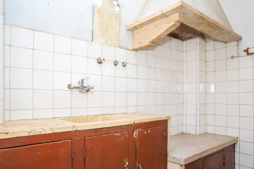 2 bedroom apartment with soul in Damaia de Cima