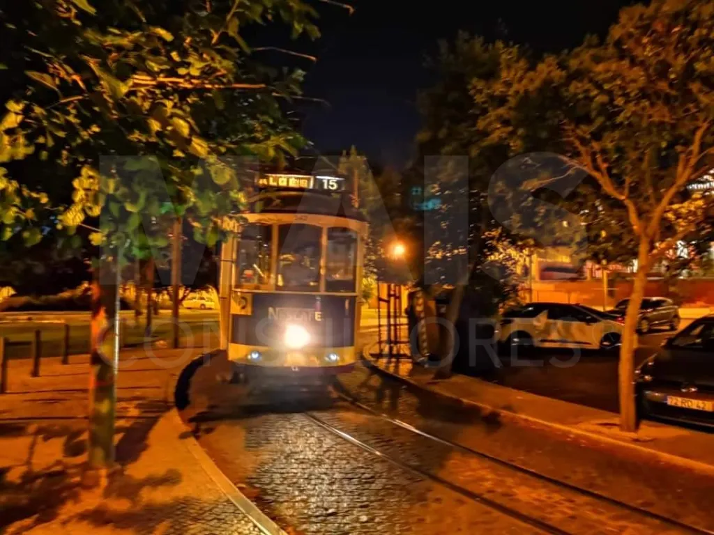 T1 Mobilado Centro do Dafundo