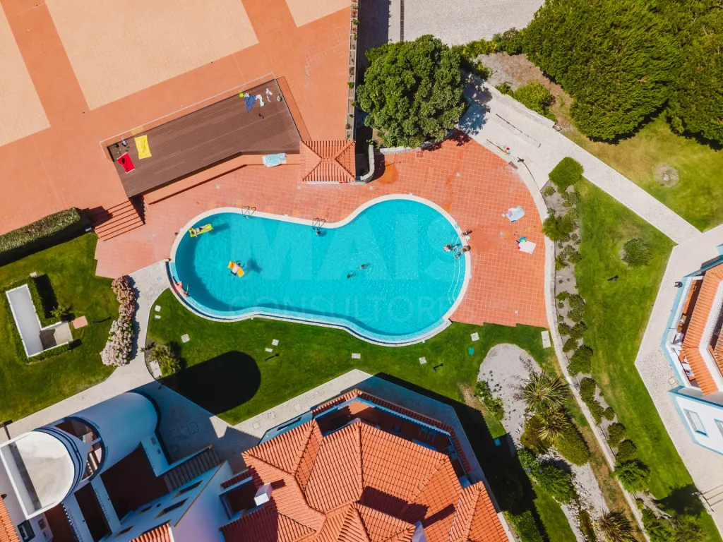 Apartamento T3 com vista mar, piscina e garagem — Praia D'El Rey Golf & Beach Resort