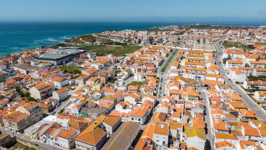 Moradia T2 com quintal em Peniche