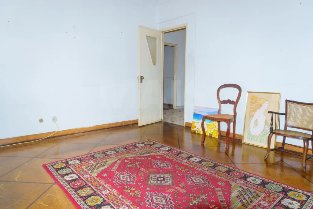 T5 com 130m² na Lapa para remodelação