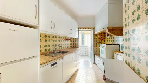 Apartamento T2 em Odivelas – a poucos passos do Metro